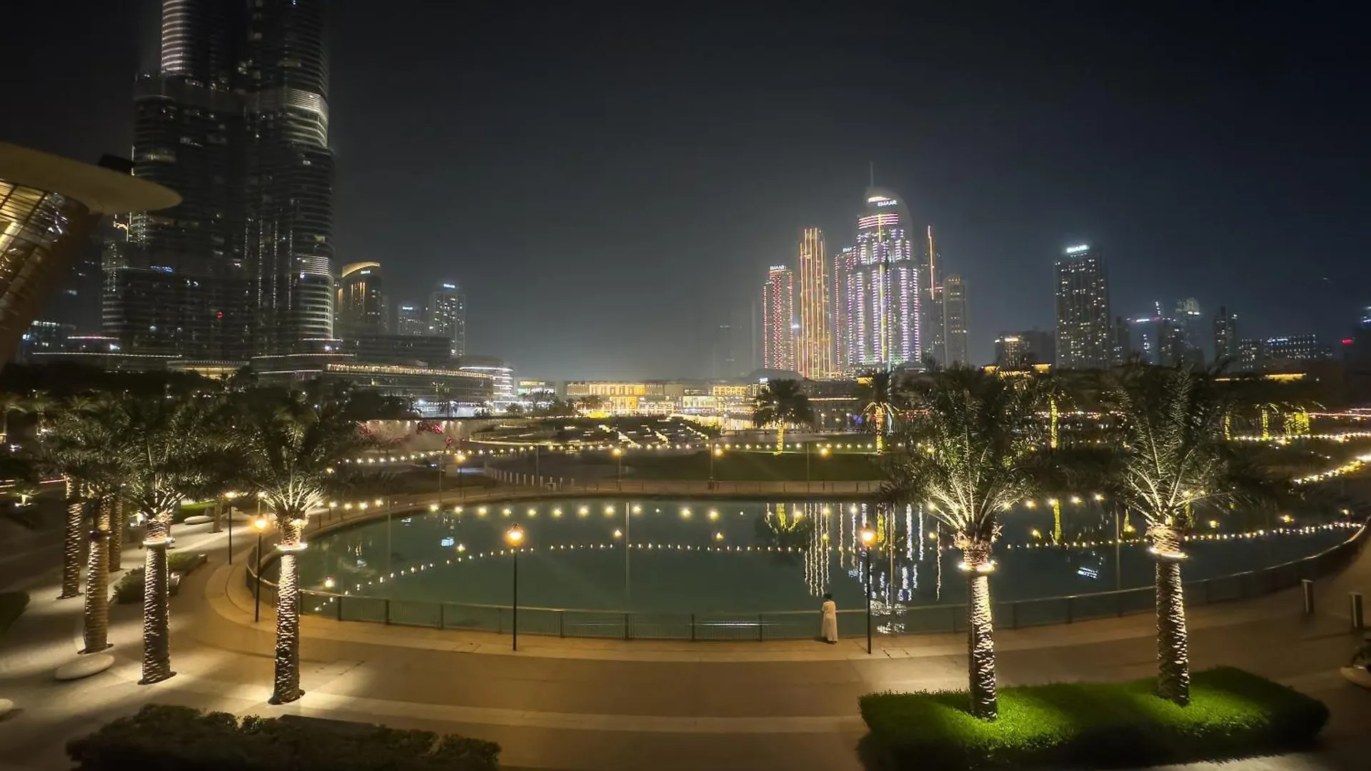 Smartstay At Grande Signature - Burj Khalifa View - 5 Min Dubai Mall - Downtown Dubai - Brand New Luxury Apartments