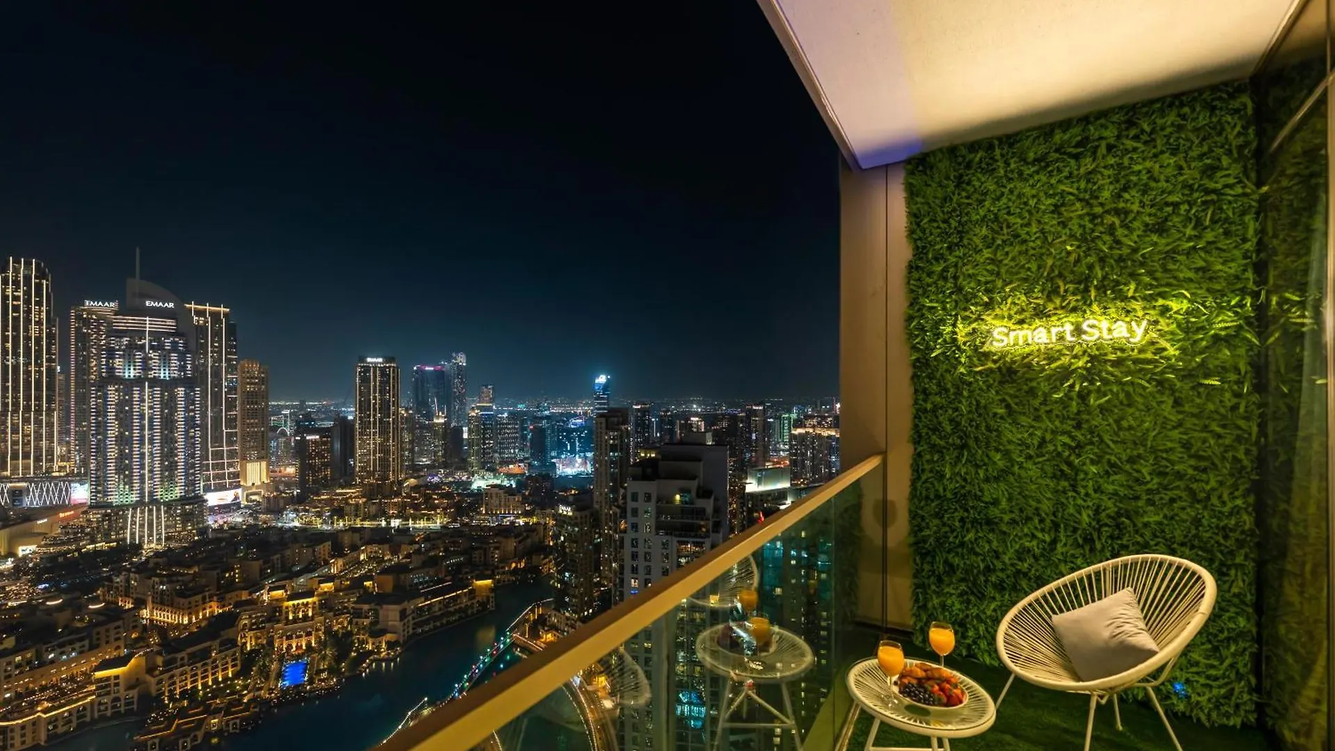Smartstay At Grande Signature - Burj Khalifa View - 5 Min Dubai Mall - Downtown Dubai - Brand New Luxury Apartments