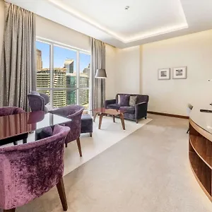 Szálloda Radisson Blu Hotel, Waterfront, Dubaj