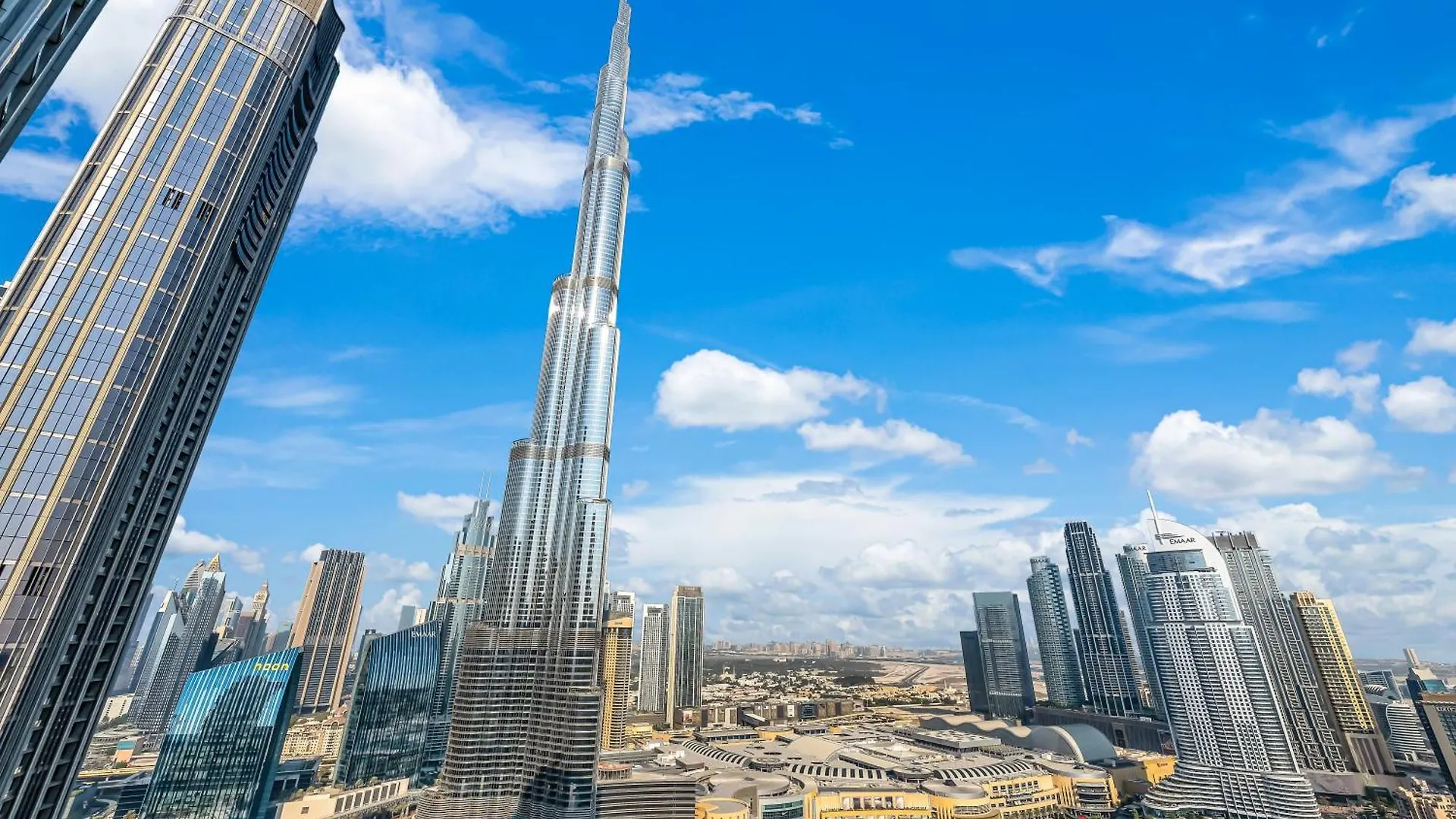 Smartstay At Grande Signature - Burj Khalifa View - 5 Min Dubai Mall - Downtown Dubai - Brand New Luxury Apartments